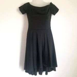 🔴2/$15 sale🔴NWT Black High Low dress